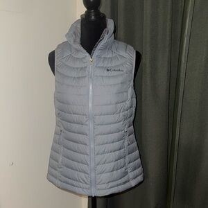 Columbia heat shield gray vest with fluffy collar - M